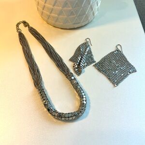 ✨Chainmail earrings & necklace